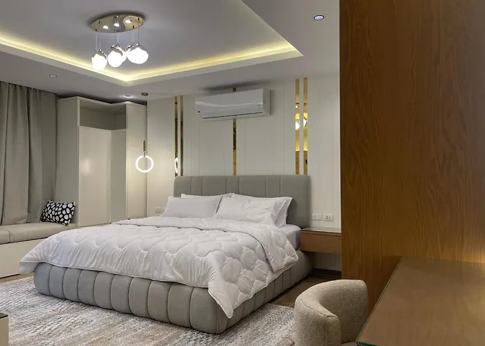 Zahir-701